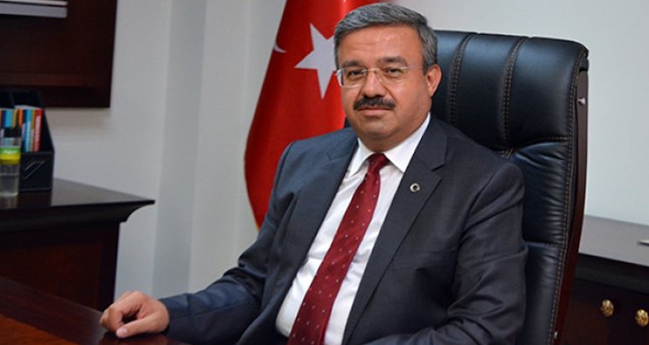 AKP’li vekil ile başkan trafik kazasında yaralandı