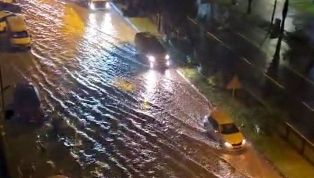 orduyu saganak vurdu QcncrlUZ