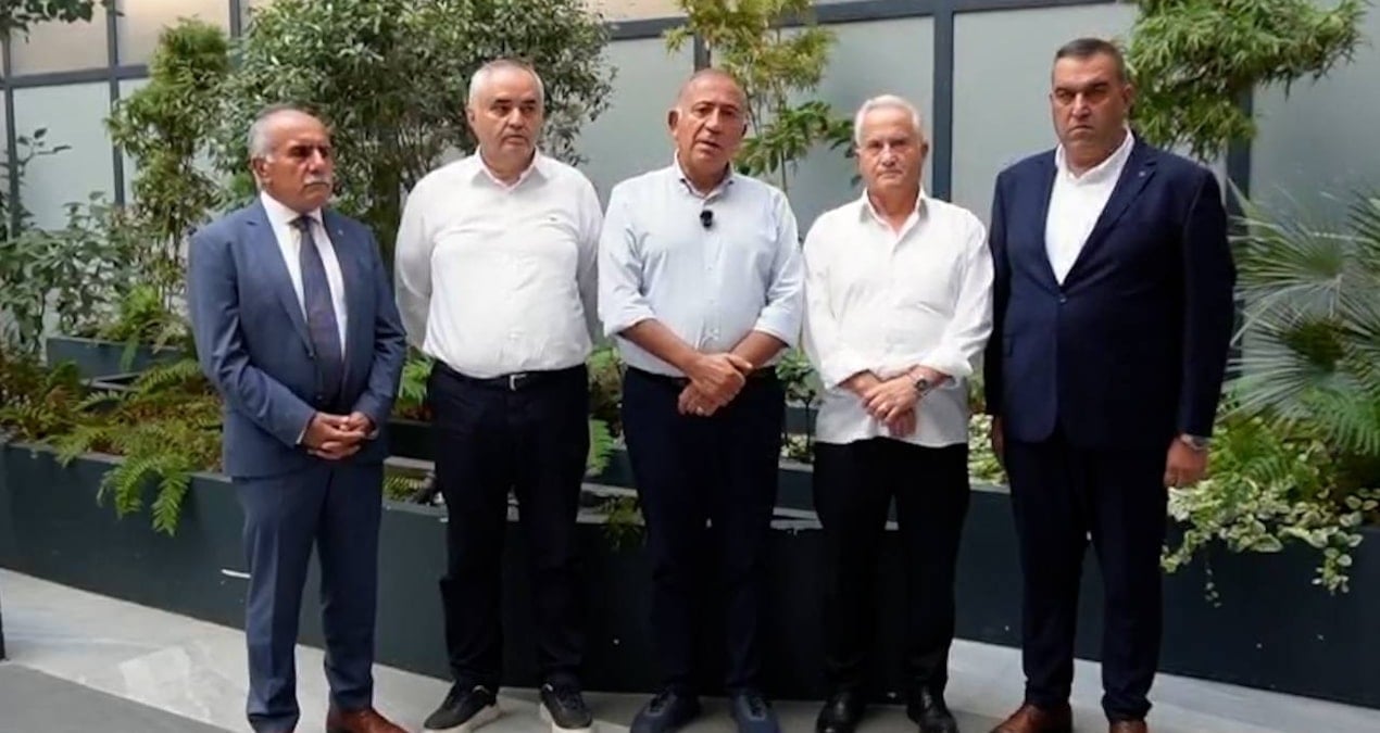 son dakika ikinci kayyum da heyetten cekildi vDOlwi8B