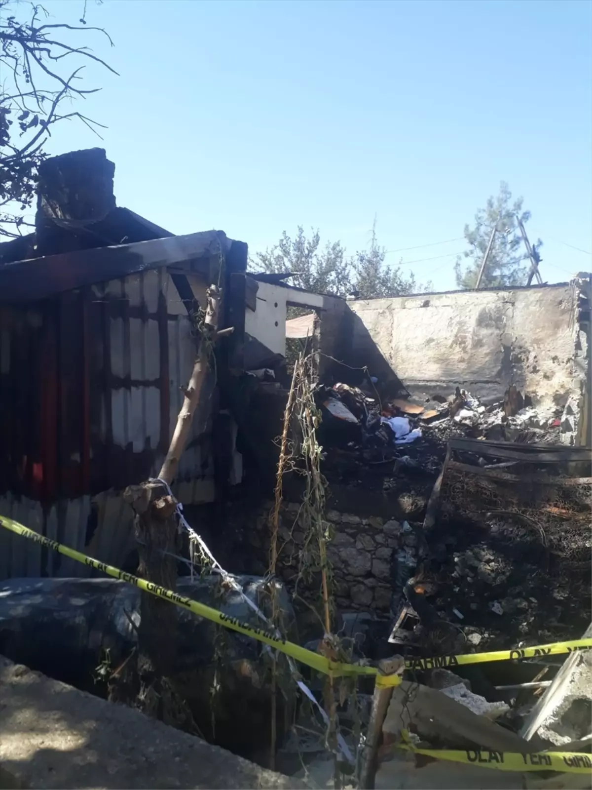 tarsusta yangin nine ve torunu hayatini kaybetti T1yxM5Cp
