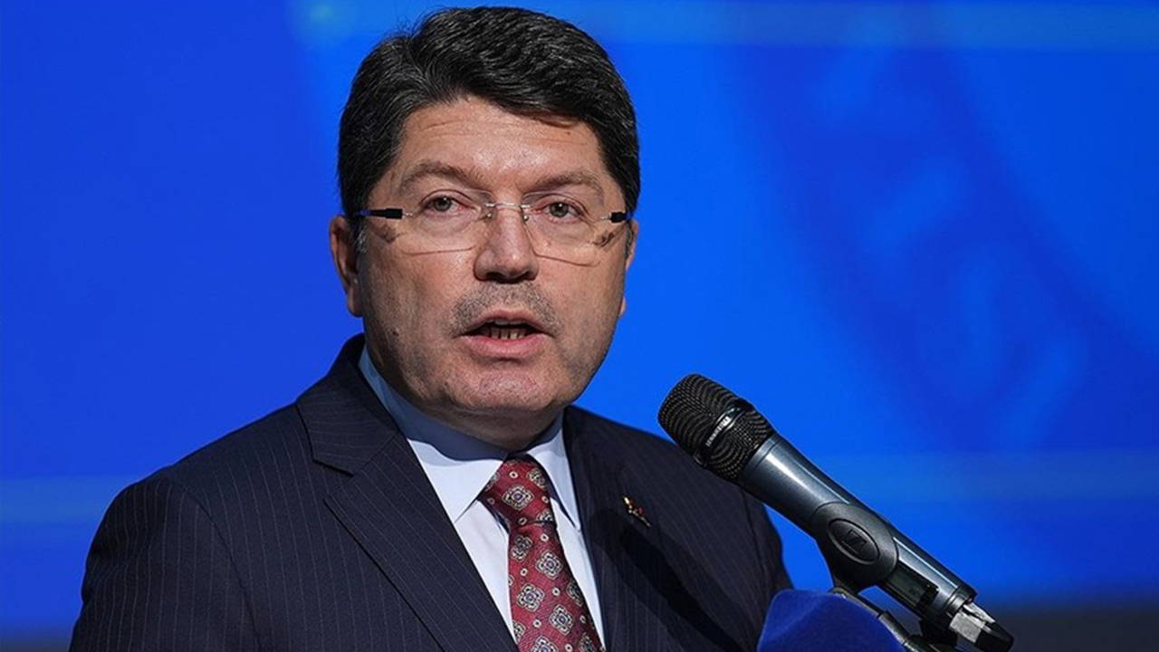 adalet bakani tunc yargi sistemini boyle ovdu bugun yolsuzluktan da teroristten de hesap soruluyor a8KpkXfF