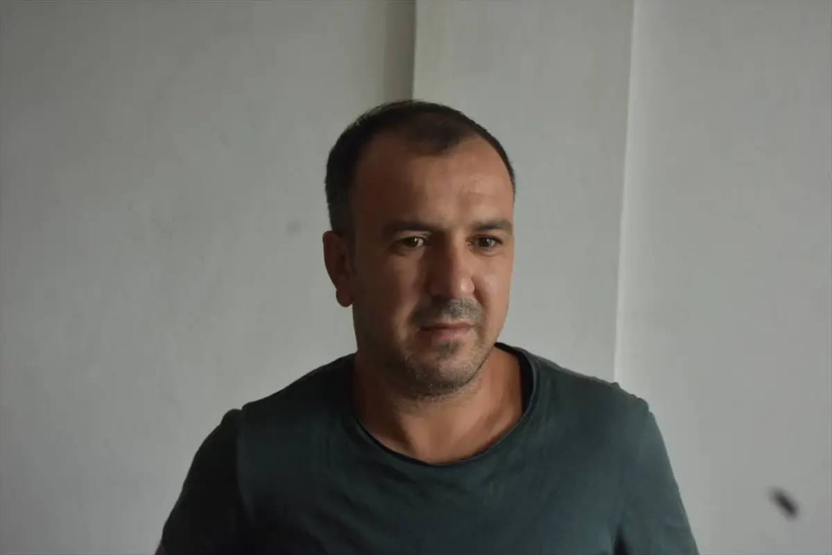 ayi saldirisindan kiyafetlerle kurtuldu HUF1qwxh.jpg