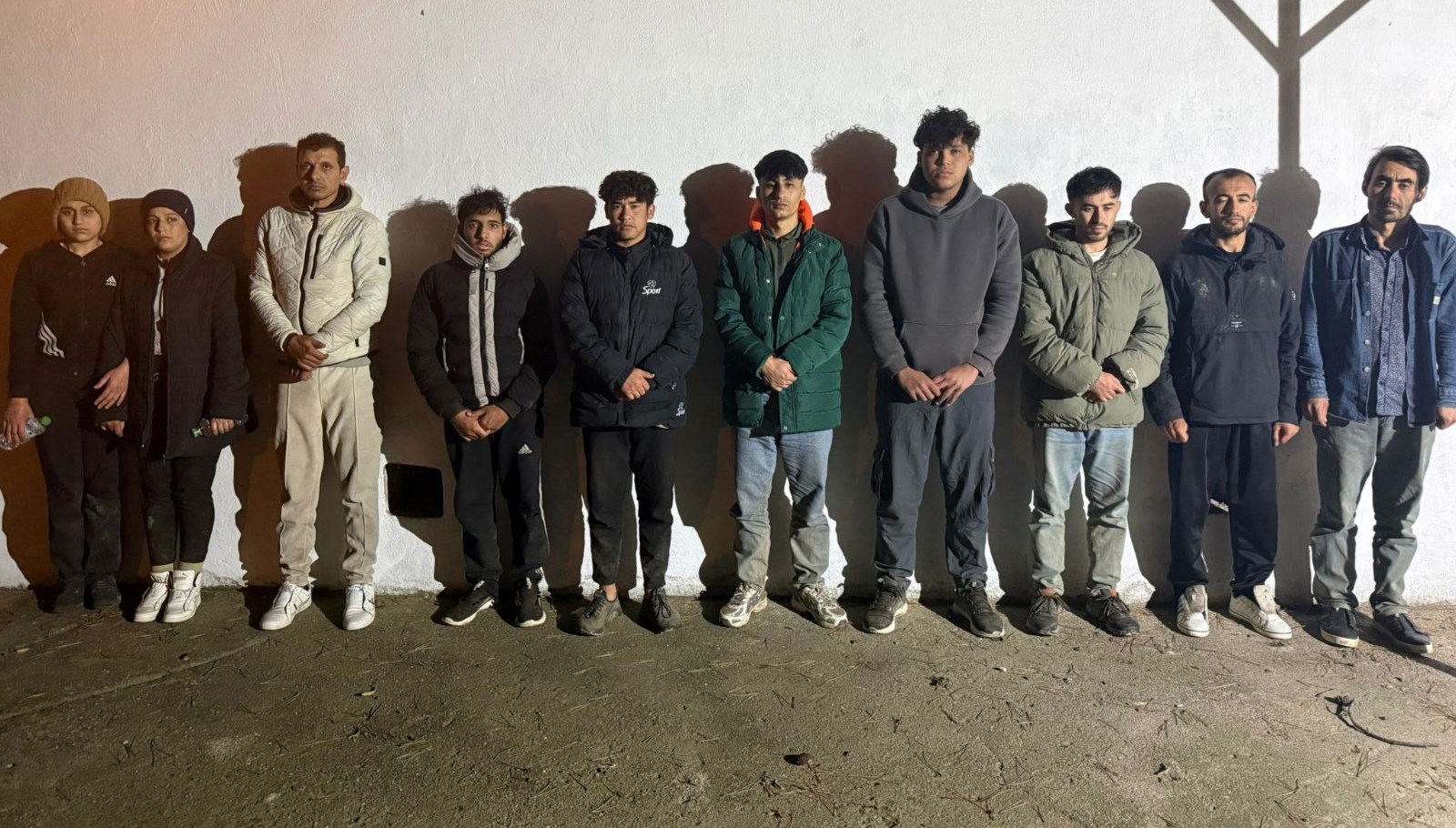 hatayda duzensizgocmenler yakalandi MfbevSHk.jpg