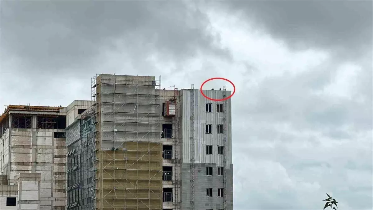 samsunda isciler catida eylem yapti KMCKcrfj