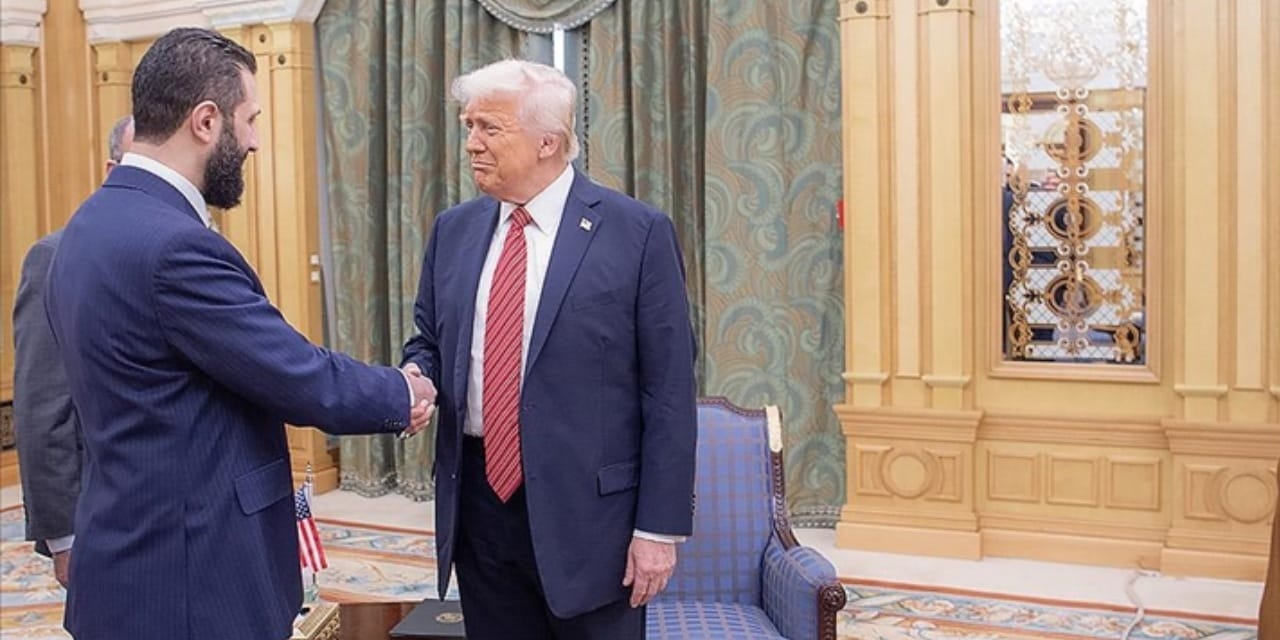 ahmed sara beyaz saray yolcusu tarihte ilk kez rRyVkCXp.jpg